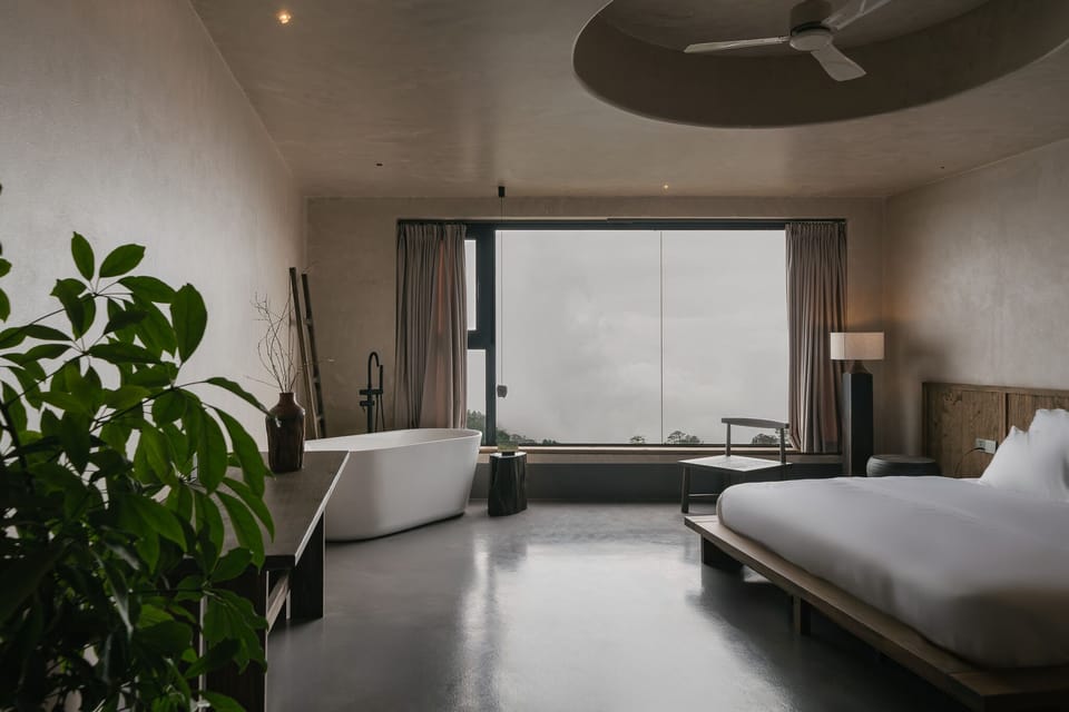 Deluxe Room, Mountain View | Premium bedding, minibar, free WiFi, bed sheets