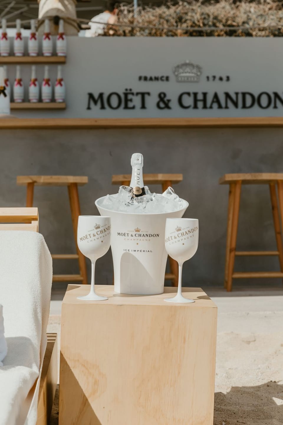 MOET Cabana