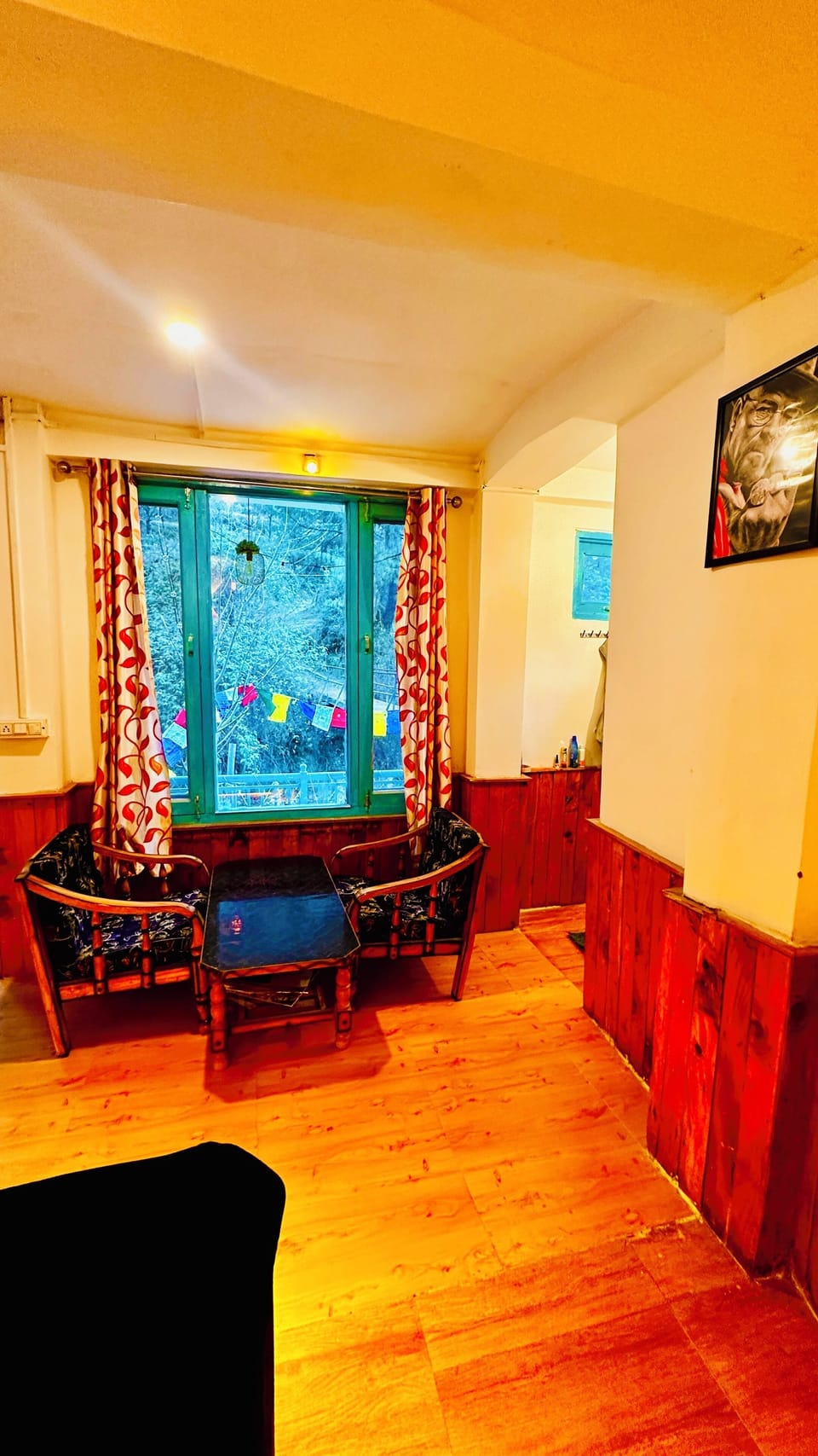 Standard Room | In-room safe, iron/ironing board, free WiFi, bed sheets