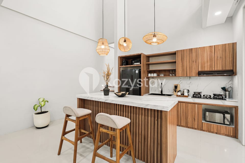 Villa, 3 Bedrooms, Pool View | Dining room