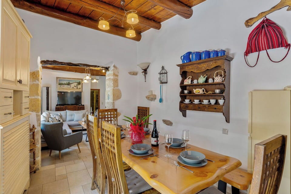 Dining Room, Kitchen
