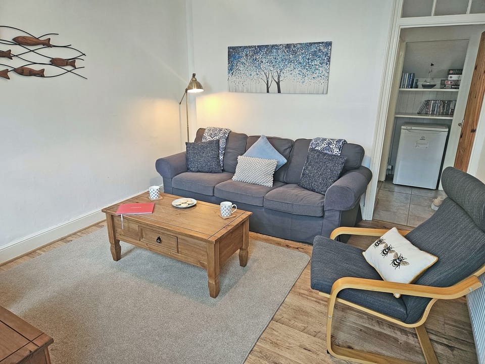 Living area | Kenwith Cottage, Looe