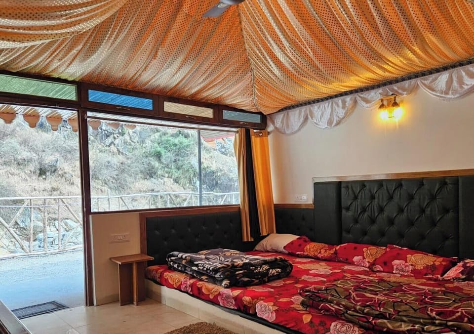 Luxury Camp Cottage Waterfall View | Free WiFi