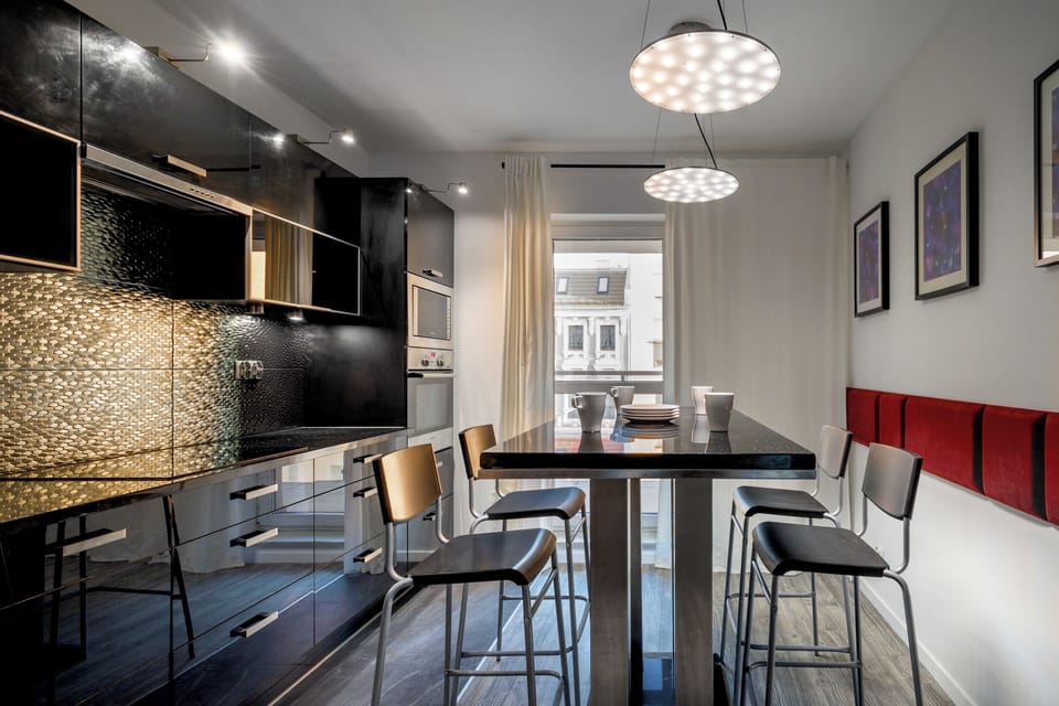 Apartment, Balcony | In-room dining