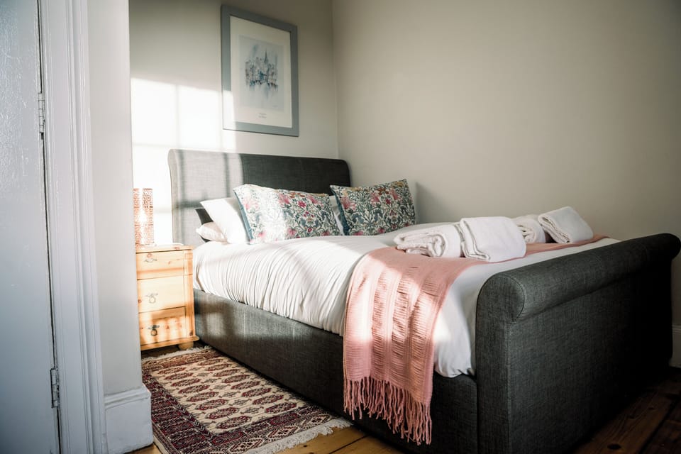 Apartment | Iron/ironing board, free WiFi