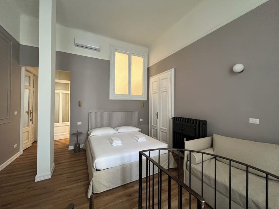 Luxury Triple Room | Iron/ironing board