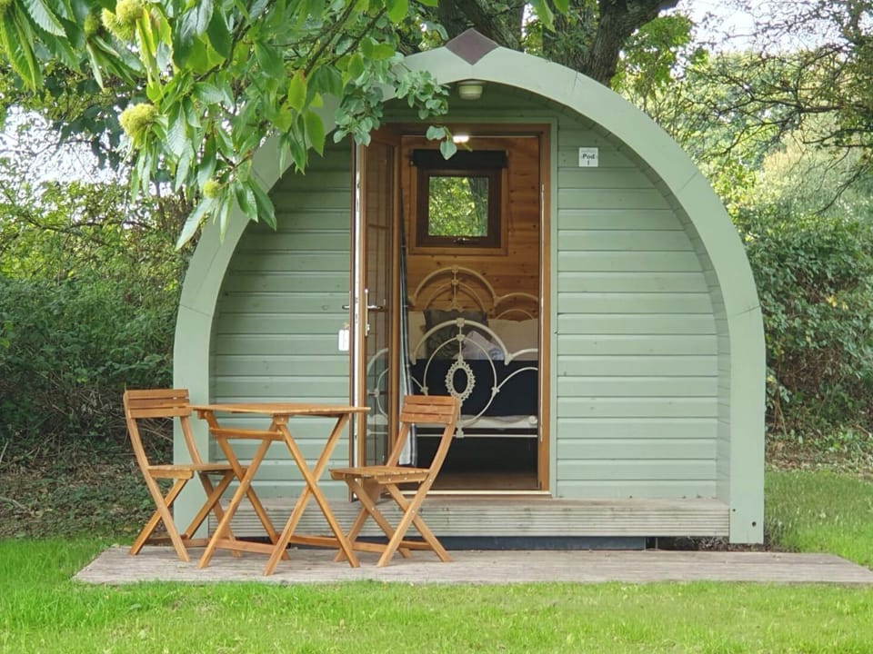 Economy Cabin, Garden View | Premium bedding, bed sheets