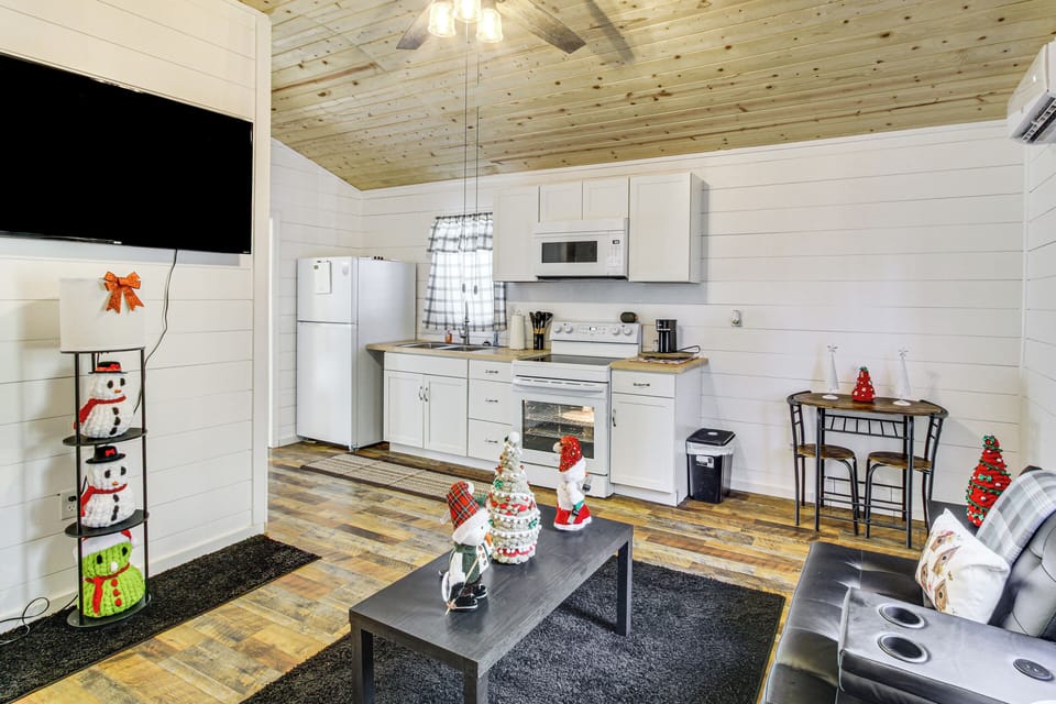 House (1 Bedroom) | Interior