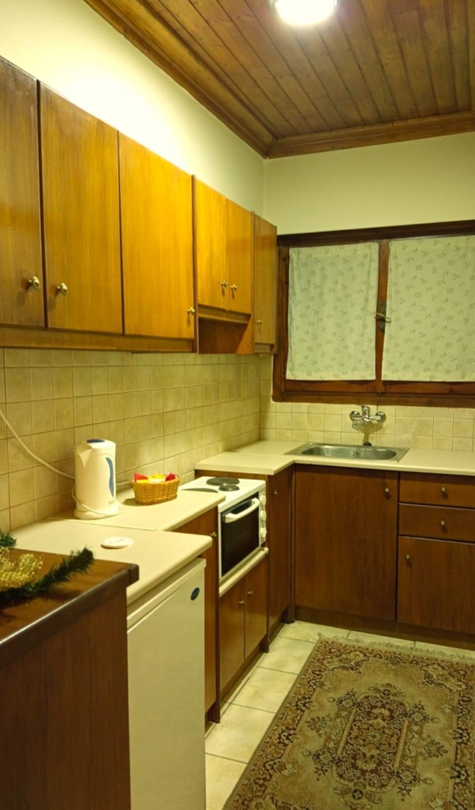 Fully equipped kitchen with everything you need for easy home-cooked meals.