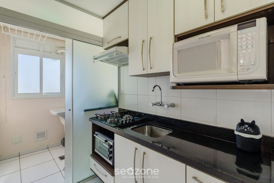 Basic Apartment | Private kitchen