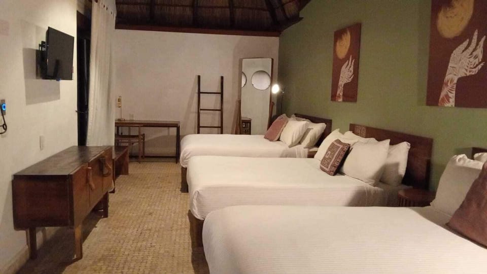 Family Triple Room | Free WiFi