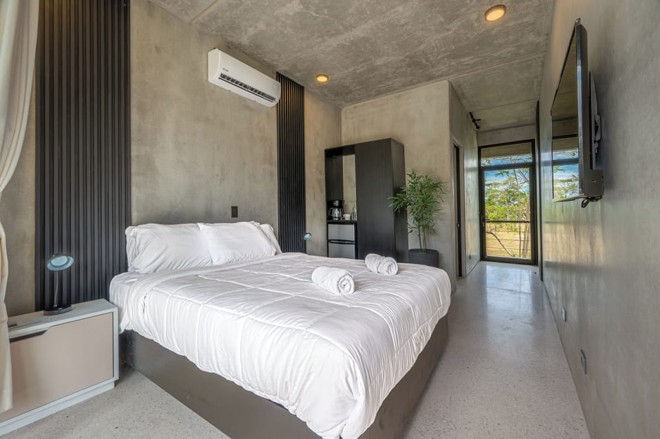 Classic Room | Free WiFi