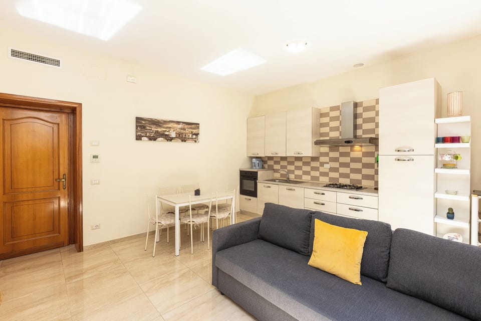 Apartment | Living area | 40-inch TV with digital channels
