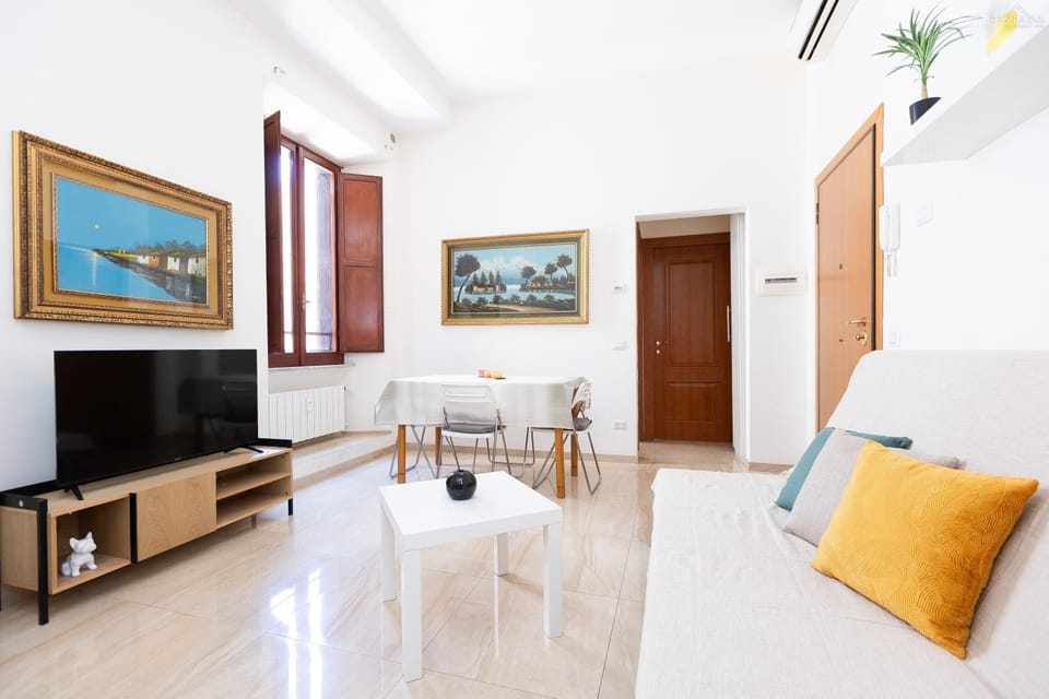 Apartment | Living area