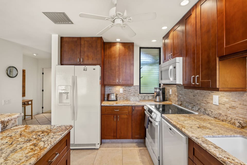 Condo, Multiple Beds, Balcony, Ocean View (Wailea Elua Village 808) | Private kitchen | Coffee/tea maker, dining tables