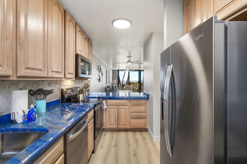 Condo, Multiple Beds, Balcony, Ocean View (Kanai A Nalu 209) | Private kitchen | Coffee/tea maker, dining tables