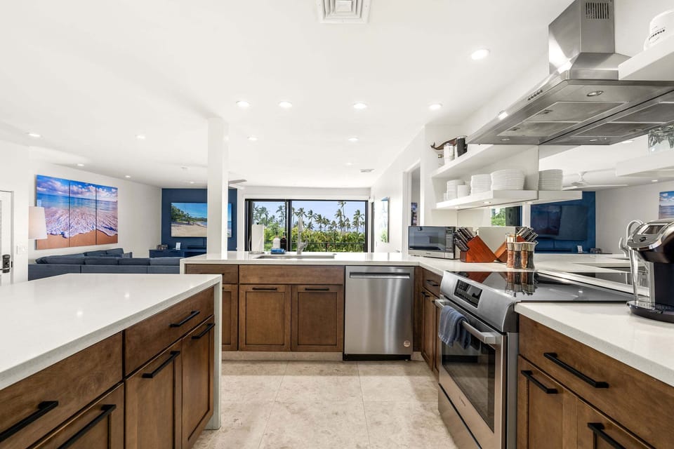 Condo, Multiple Beds, Balcony, Ocean View (Wailea Elua Village 803) | Private kitchen | Coffee/tea maker, dining tables