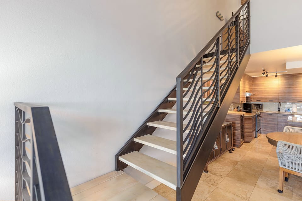 Condo, Multiple Beds, Balcony, Ocean View (Kamaole Sands 10-403) | Interior