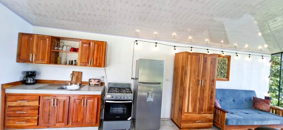 KITCHEN AND LIVING ROOM