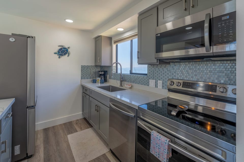 Hono Kai B4-Kitchen