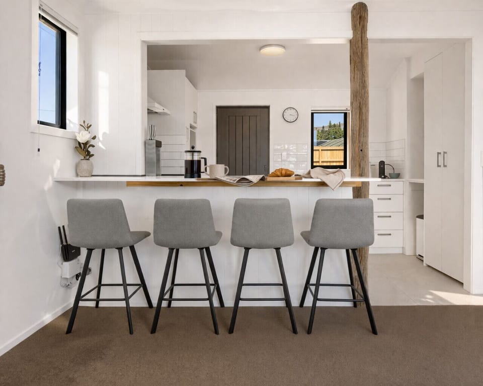 Four-seat breakfast bar with timber benchtop - mornings start well here