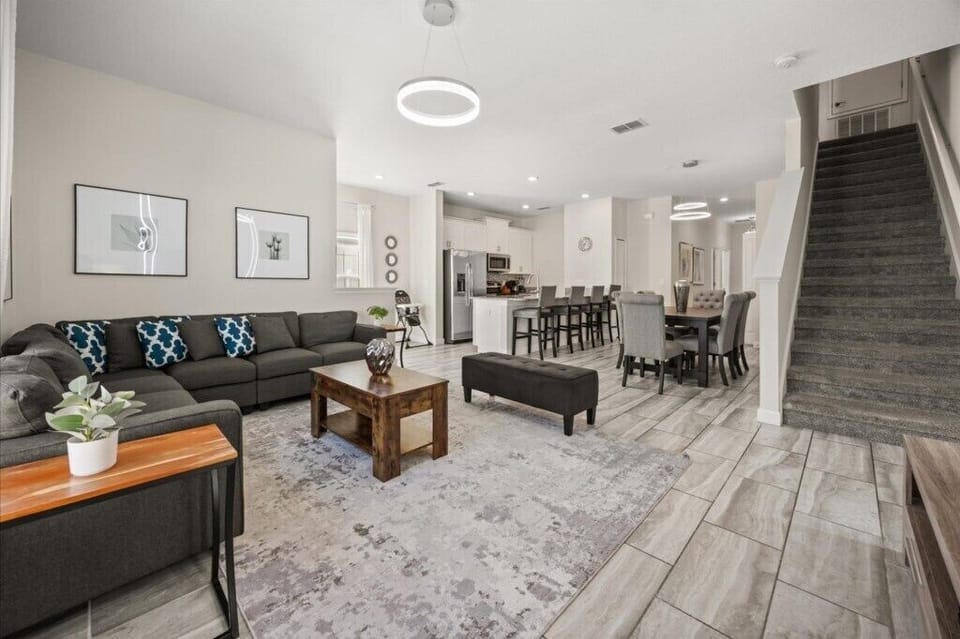 3165PequodPlace(2)
