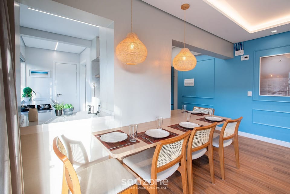 Basic Apartment | Dining