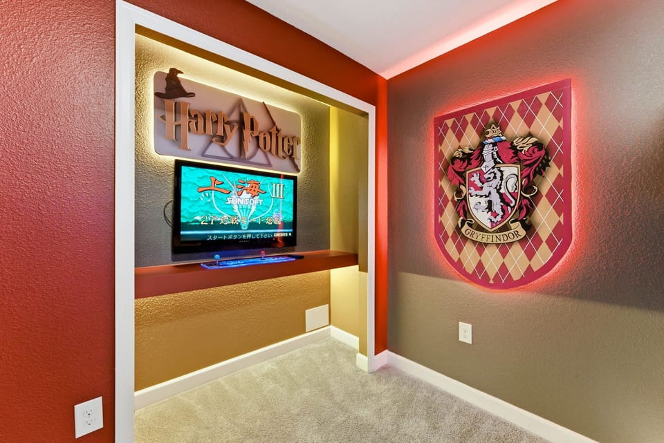 Villa (4 Bedrooms) | 4 bedrooms, individually decorated, individually furnished, desk