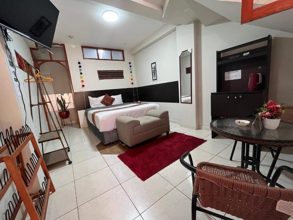 Superior Room, Patio | Free WiFi