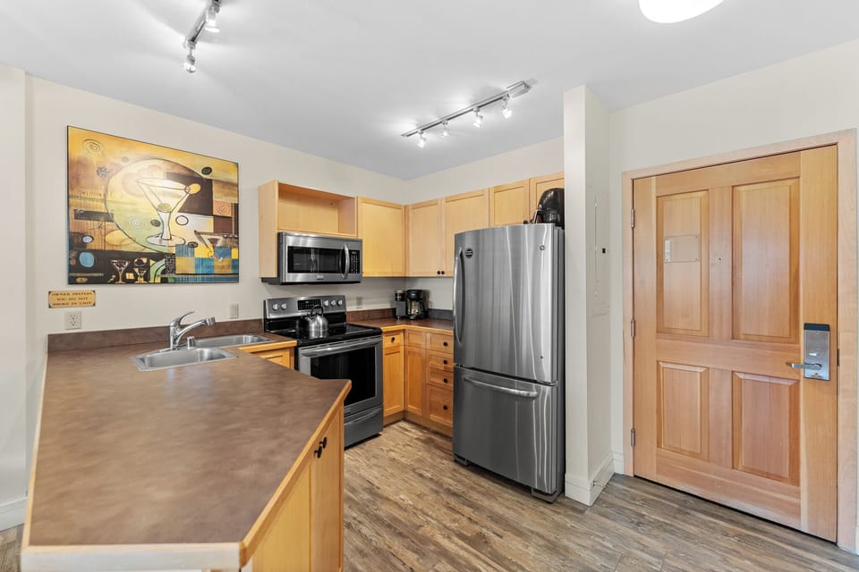 Condo (2 Bedrooms) | Property amenity