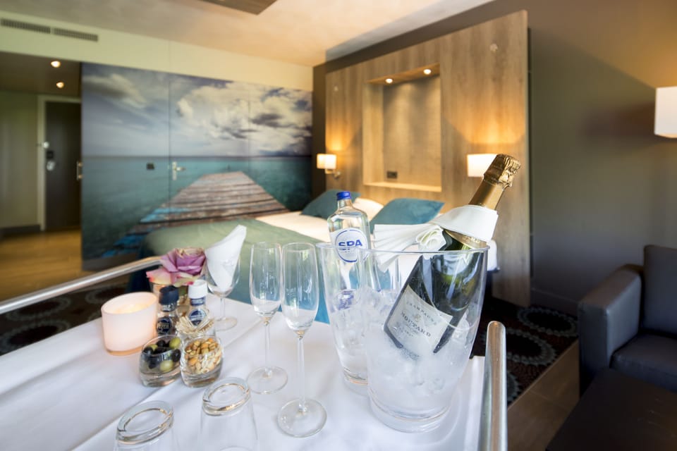 Standard Double Room | Pillowtop beds, in-room safe, desk, laptop workspace