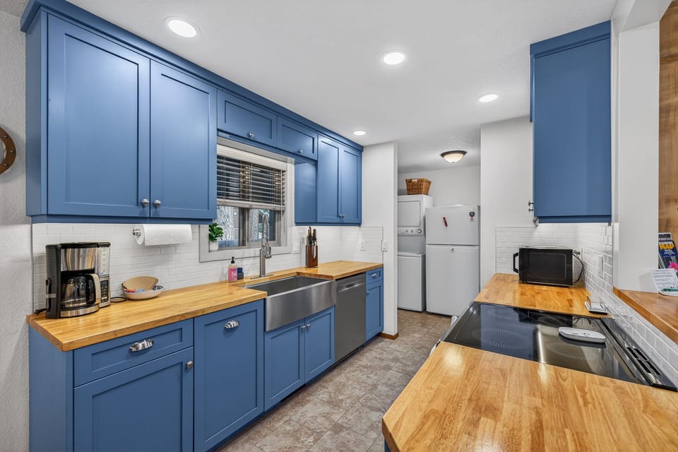 Kitchen- single level home