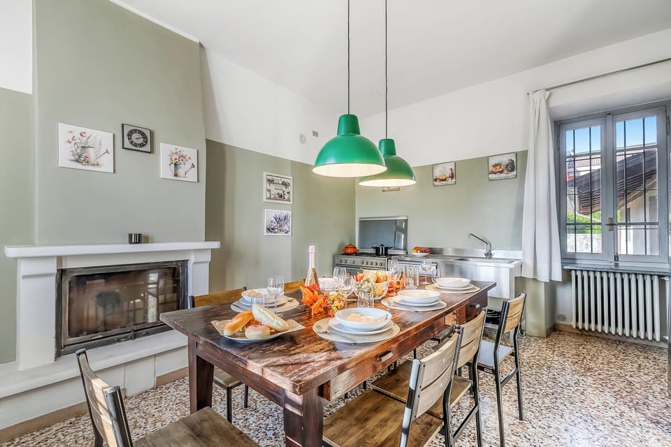Kitchen and dining area