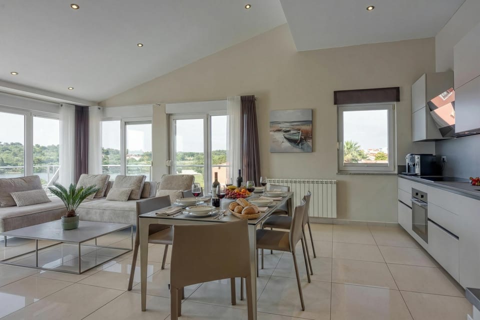 Kitchen and dining area
