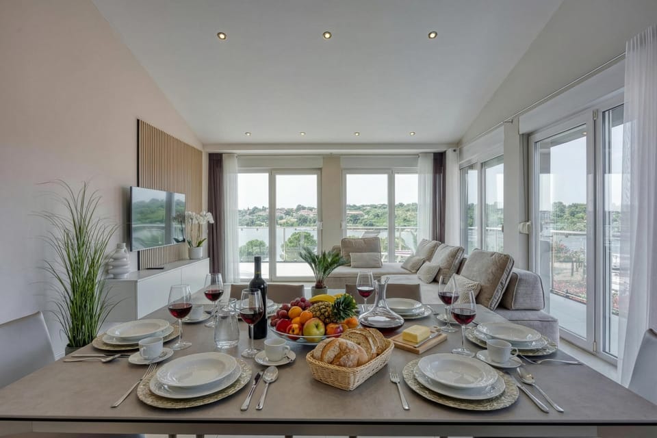 Living and dining room