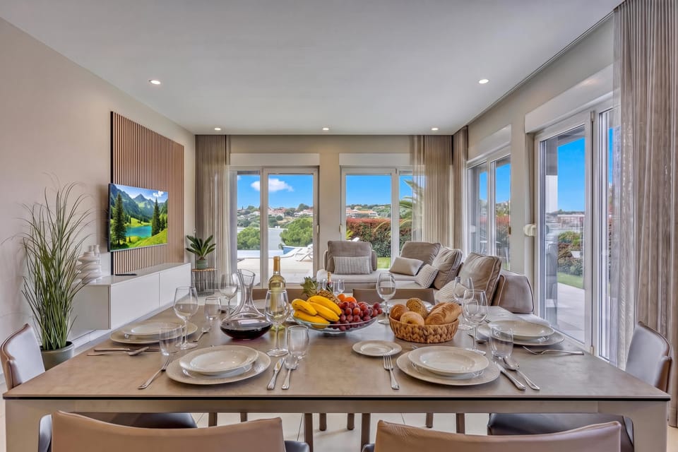 Living and dining room