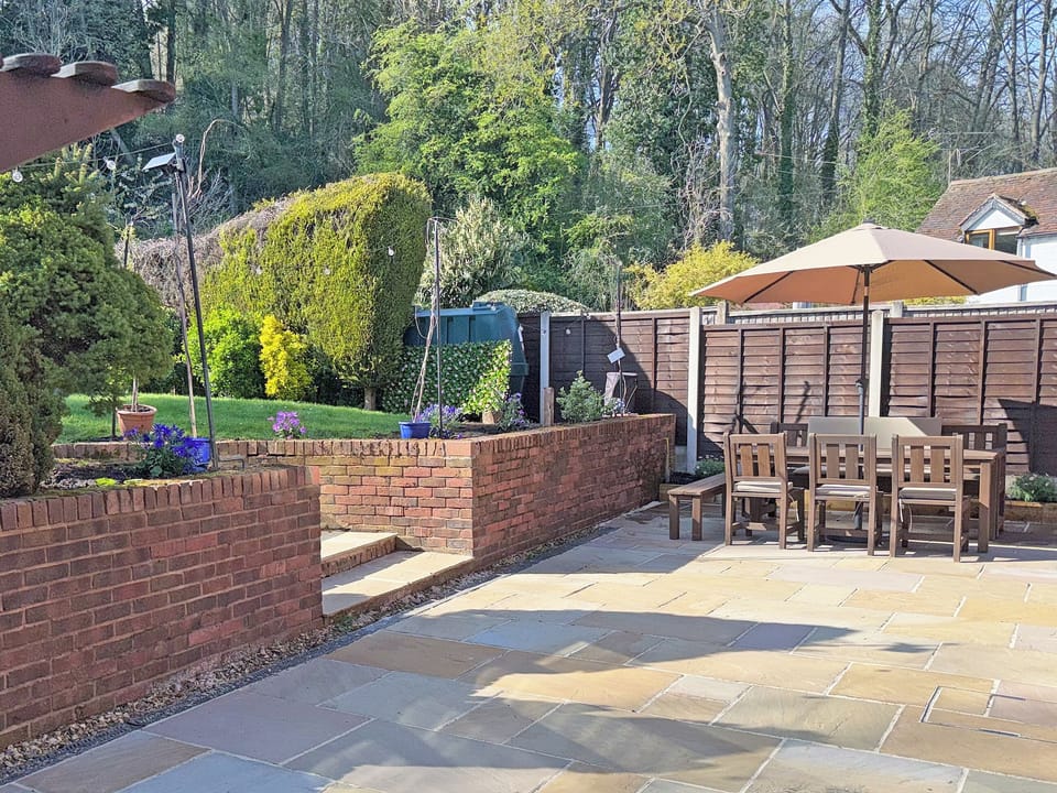 Outdoor area | Forresters Cottage, Areley Kings, Near Stourport on Severn