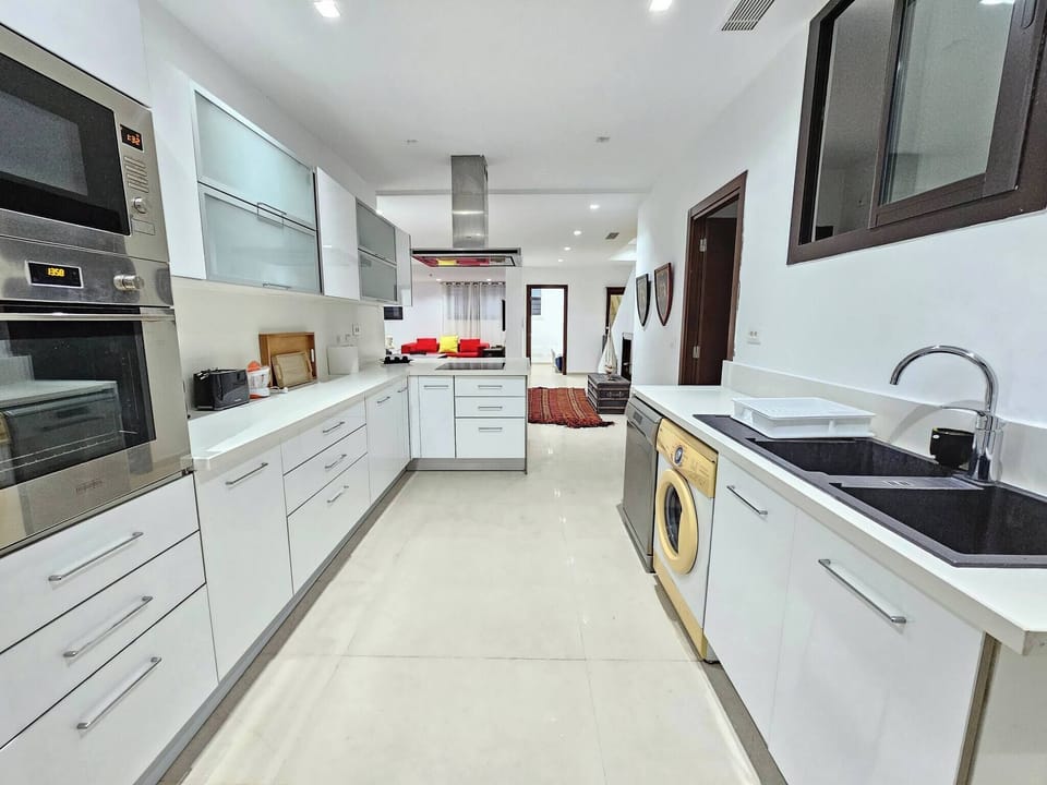 Villa, 5 Bedrooms, Smoking | Private kitchen