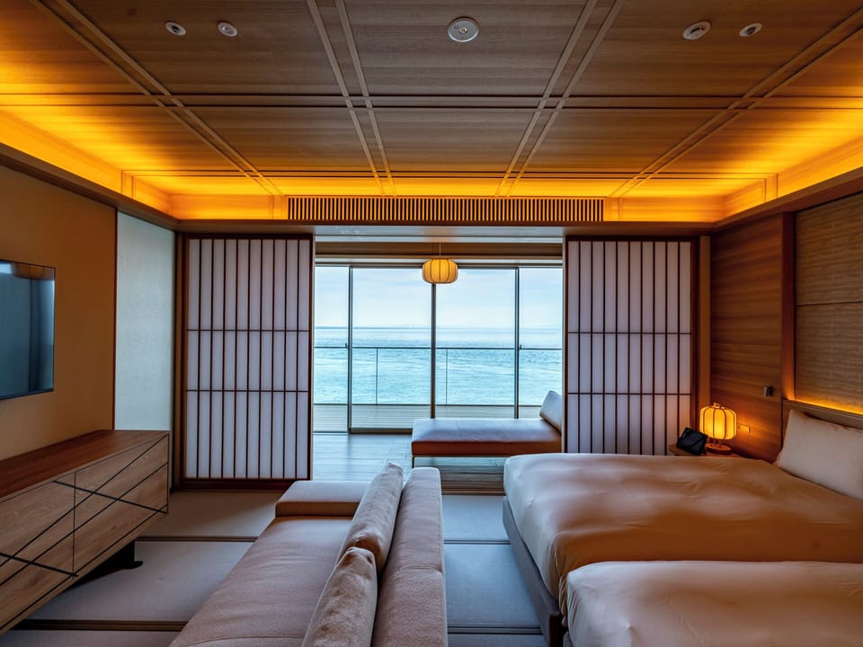 Deluxe Room, Non Smoking, Ocean View (3F) | WiFi (free), bed sheets
