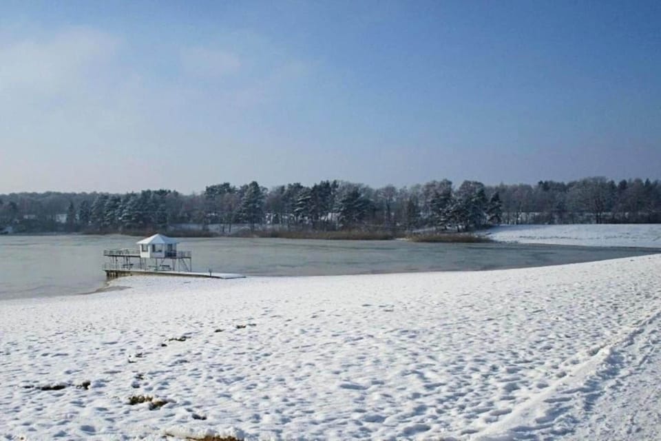 Immediate Surroundings [winter] (<1 km)