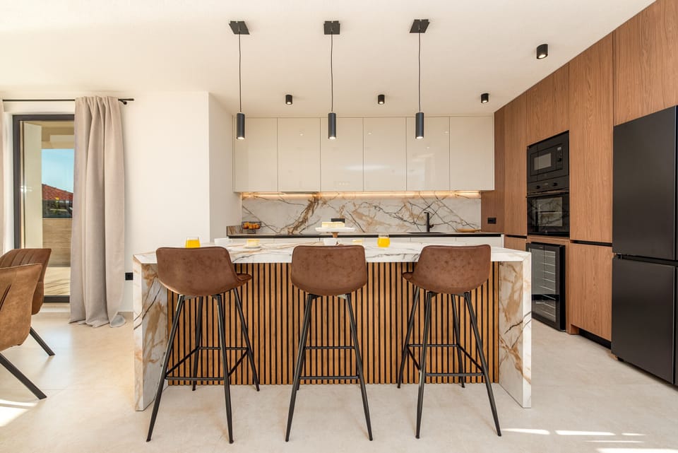Luxury Villa, Partial Sea View | In-room dining