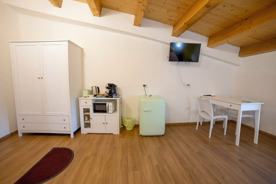 Double Room | Free WiFi