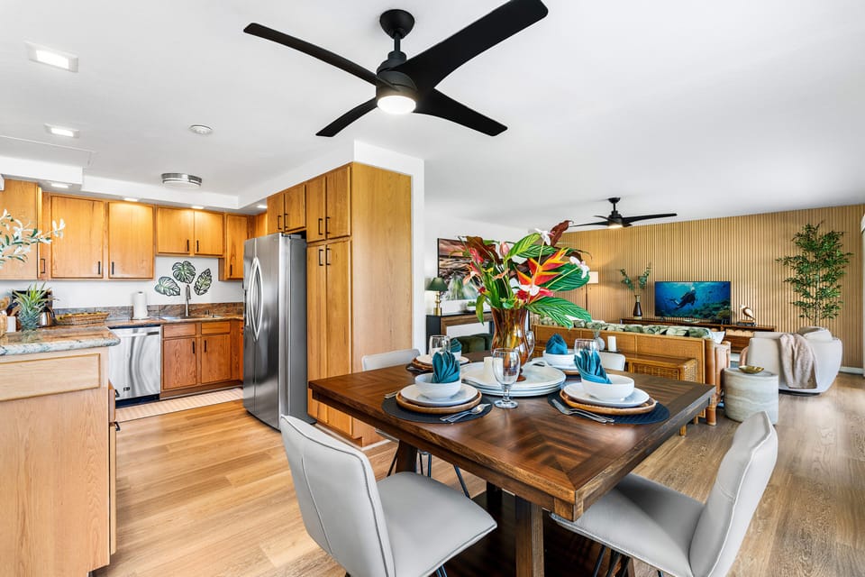 Open floor plan with full view off the living areas of the beautiful vistas overlooking ocean and golf course.