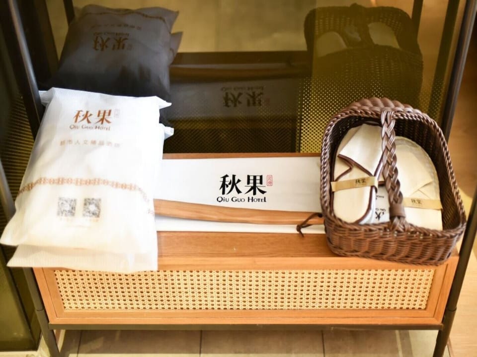 Signature Twin Room, City View | Desk, laptop workspace, iron/ironing board (on request), WiFi (free)