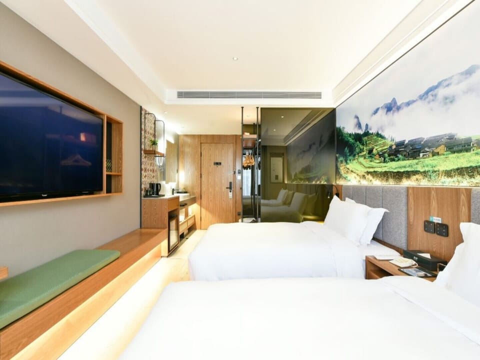 Signature Twin Room, City View | View from room