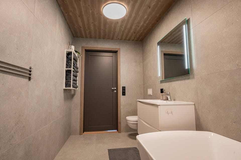 Luxury Cabin, Wellness and View Over the Tyrifjord House in Viken, Norway