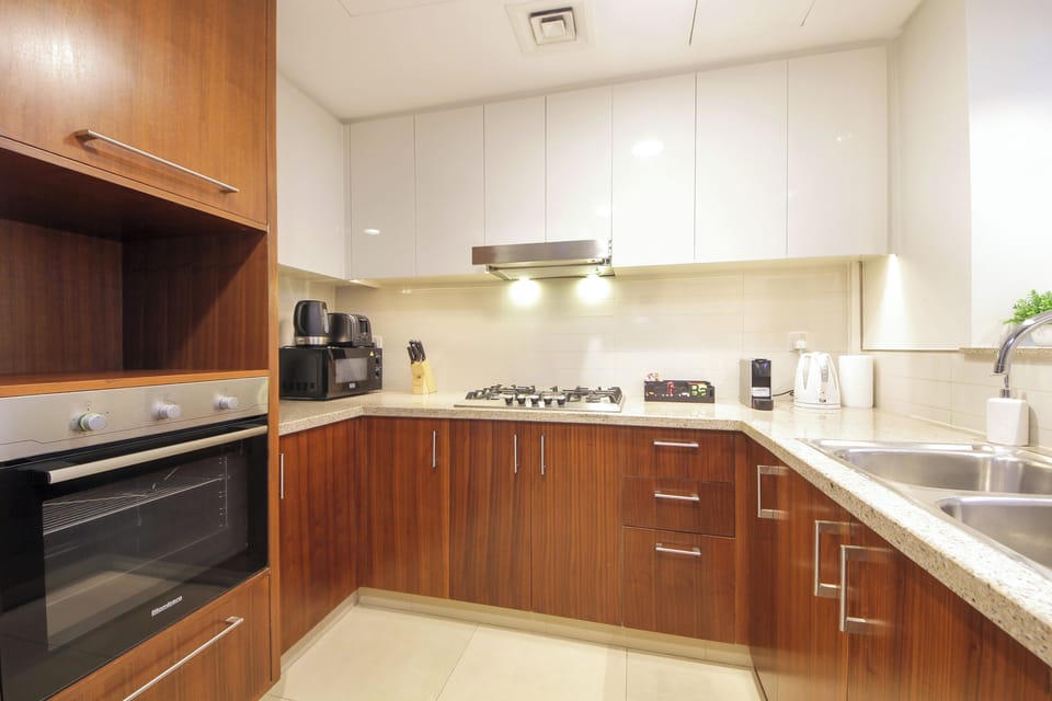 Coffee/tea maker, electric kettle