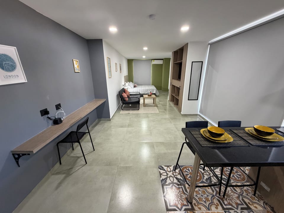 Basic Studio, City View | Desk, laptop workspace, WiFi (free), bed sheets