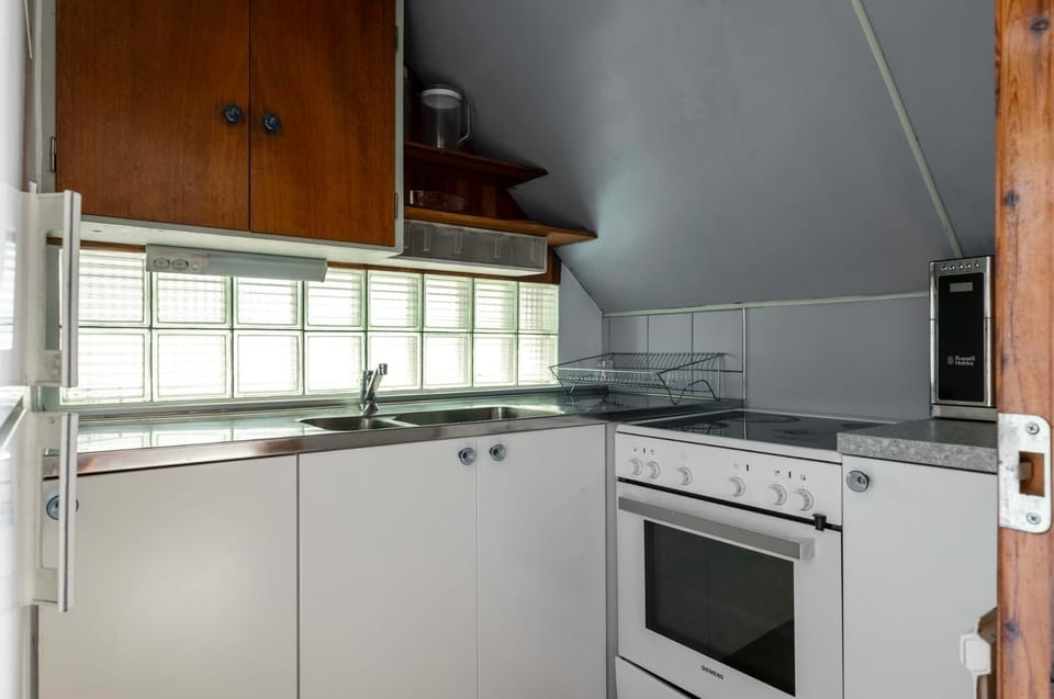 The well planned kitchen, small but offers all essentials one need for a stay