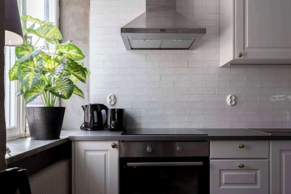 Modern and spacious kitchen.